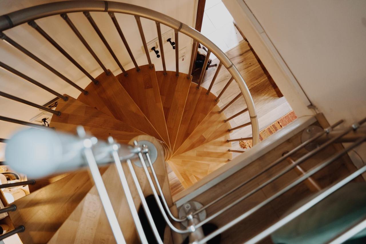 Muelheim, Schoenes Apartment, E-werk, Palladium, Carlswerk, Messe, Lanxess-arena Apartment *